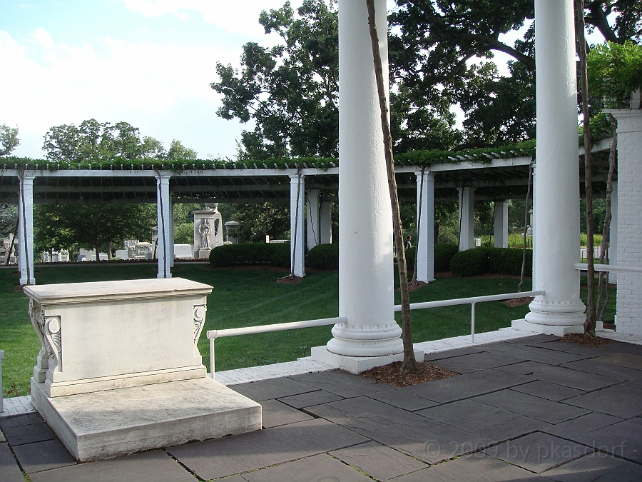Washington DC [2009 July 02] 040.JPG - Scenes from Arlington National Cemetery.